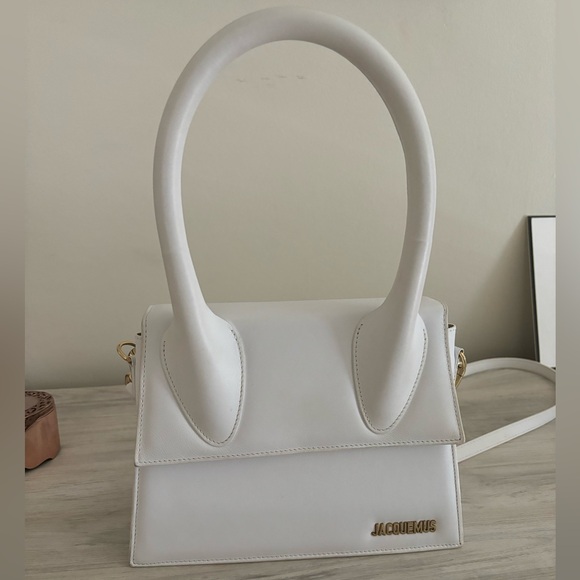 Jacquemus Le Grand Chiquito!! - Picture 5 of 5